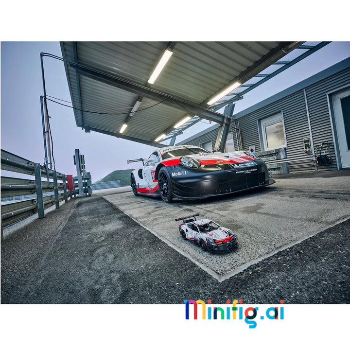 LEGO Technic Porsche 911 RSR (42096) brings motorsport home! Visible differential, independent suspension, and radar screen. For racers aged 10+.