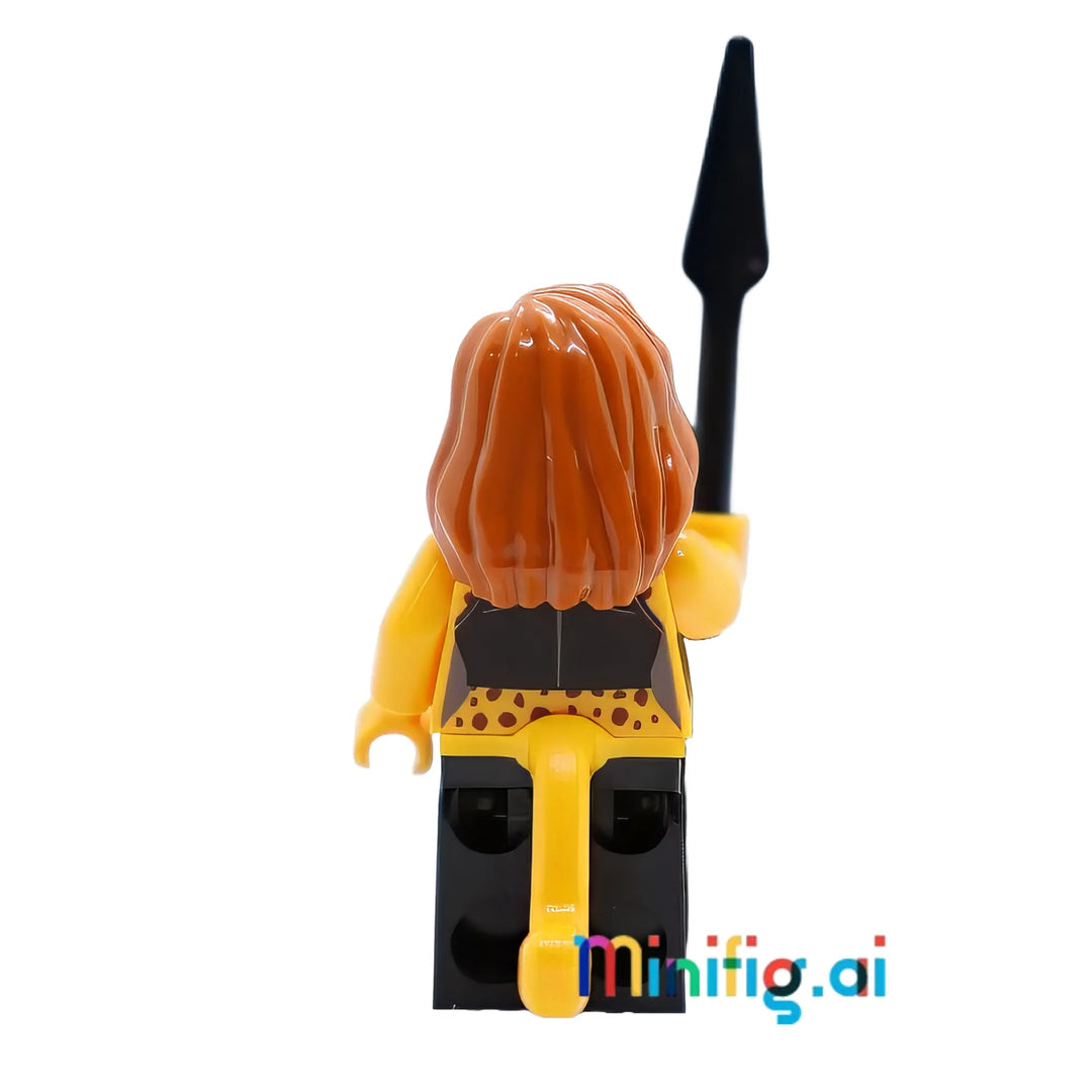 LEGO DC Comics Cheetah minifigure brings fierce feline power! Detailed spots, reddish-brown hair, and combat spear. Essential for Wonder Woman collections.