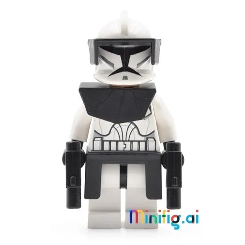 Shop the LEGO Star Wars Clone Commander minifigure with visor and pistols! Perfect for kids and collectors. Lead your Clone Army in epic adventures today.