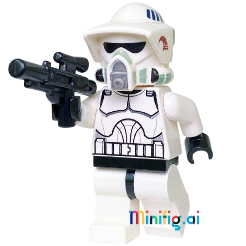 LEGO Star Wars Clone Wars ARF Clone Trooper Minifigure with Blaster From Set 7913, Front View, sw0297, B00IJC9ZP2
