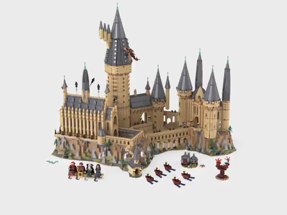 LEGO Harry Potter Hogwarts Castle 71043 with 4 Minifigures